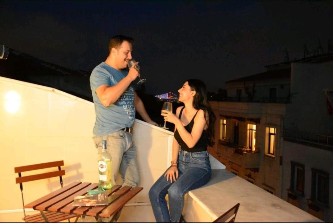 Aram Galata Suites Istanbul Bagian luar foto