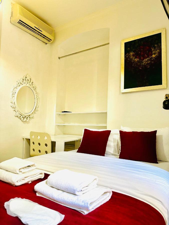 Aram Galata Suites Istanbul Bagian luar foto